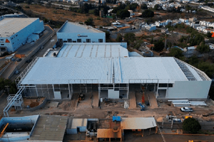Nave Industrial en Renta - Bodega Balvena