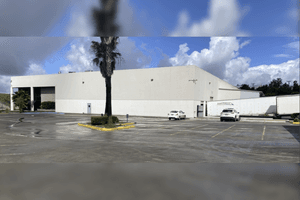 Nave Industrial en Renta - Pacífico Building II