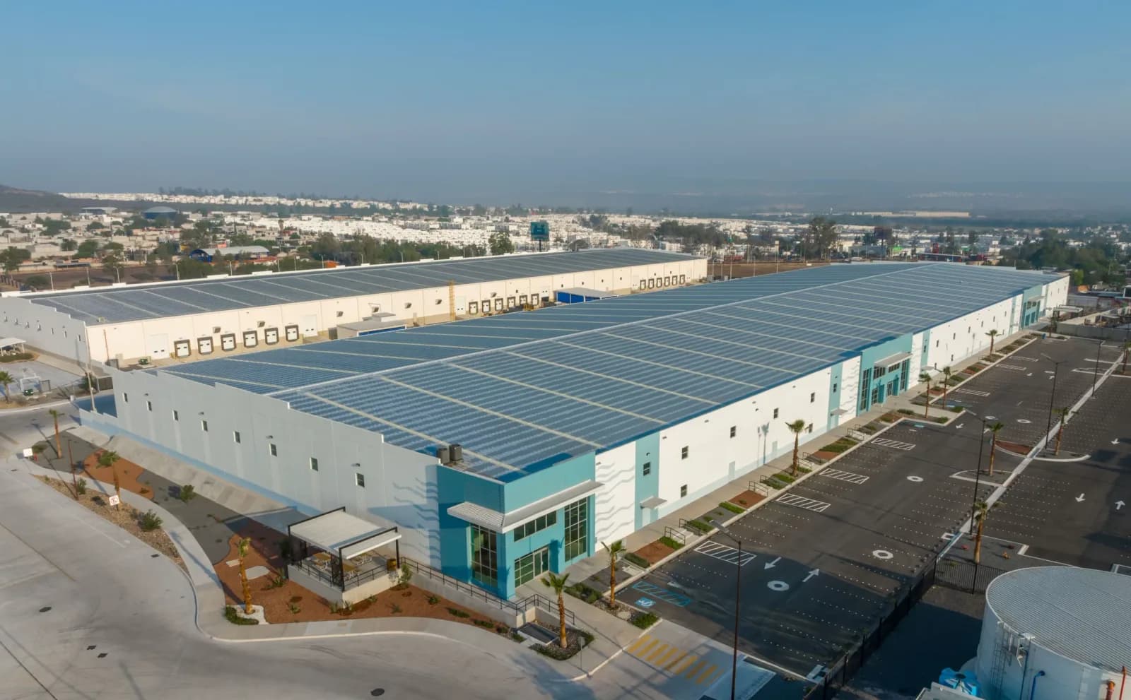 Nave Industrial de 3,690 m² 3