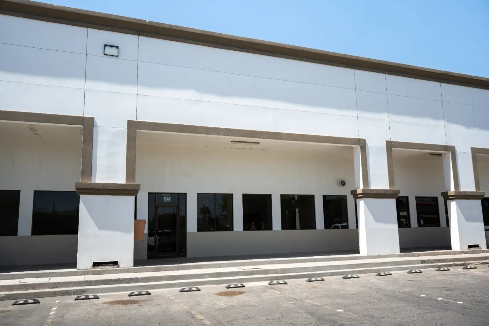 Nave Industrial de 659 m² 2