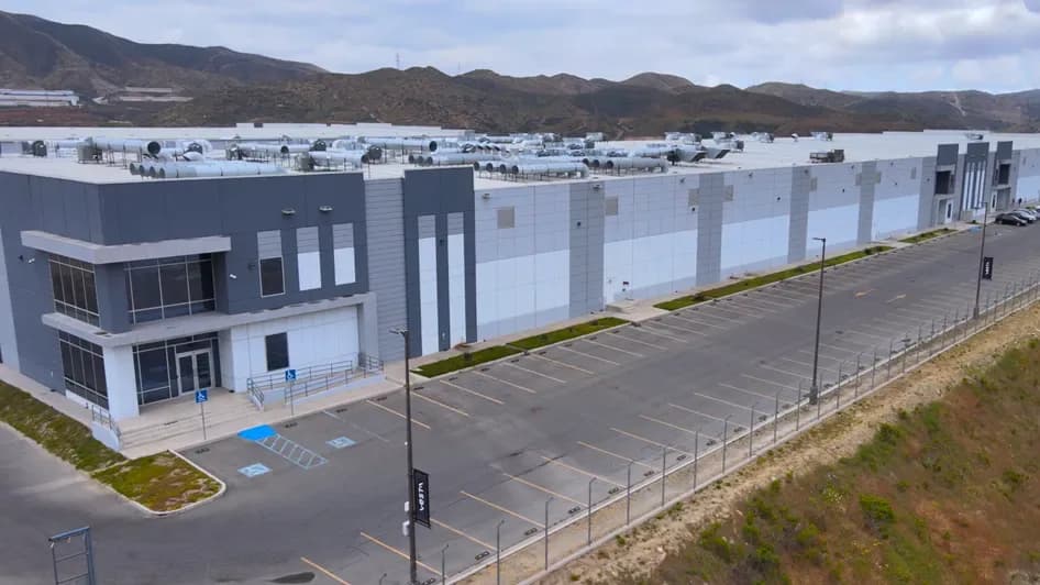 Nave Industrial de 5,579 m²