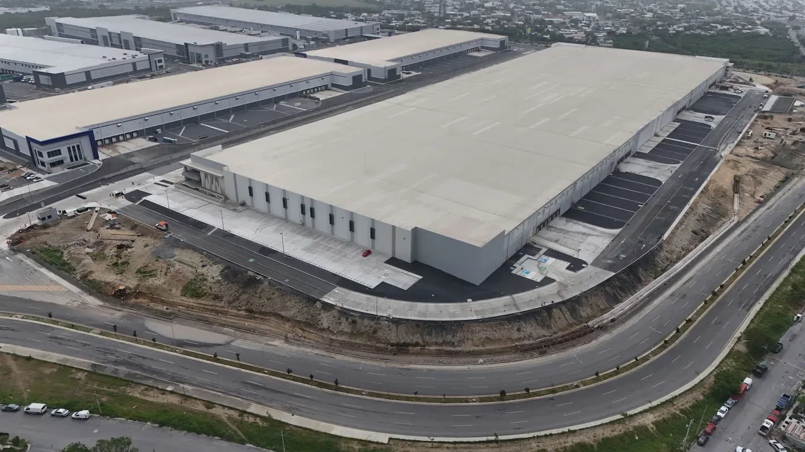 Nave Industrial de 67,390 m² 4