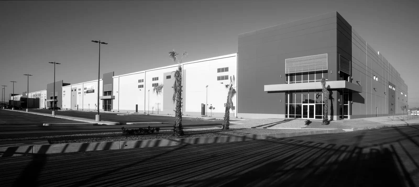 Nave Industrial de 13,206 m² 1