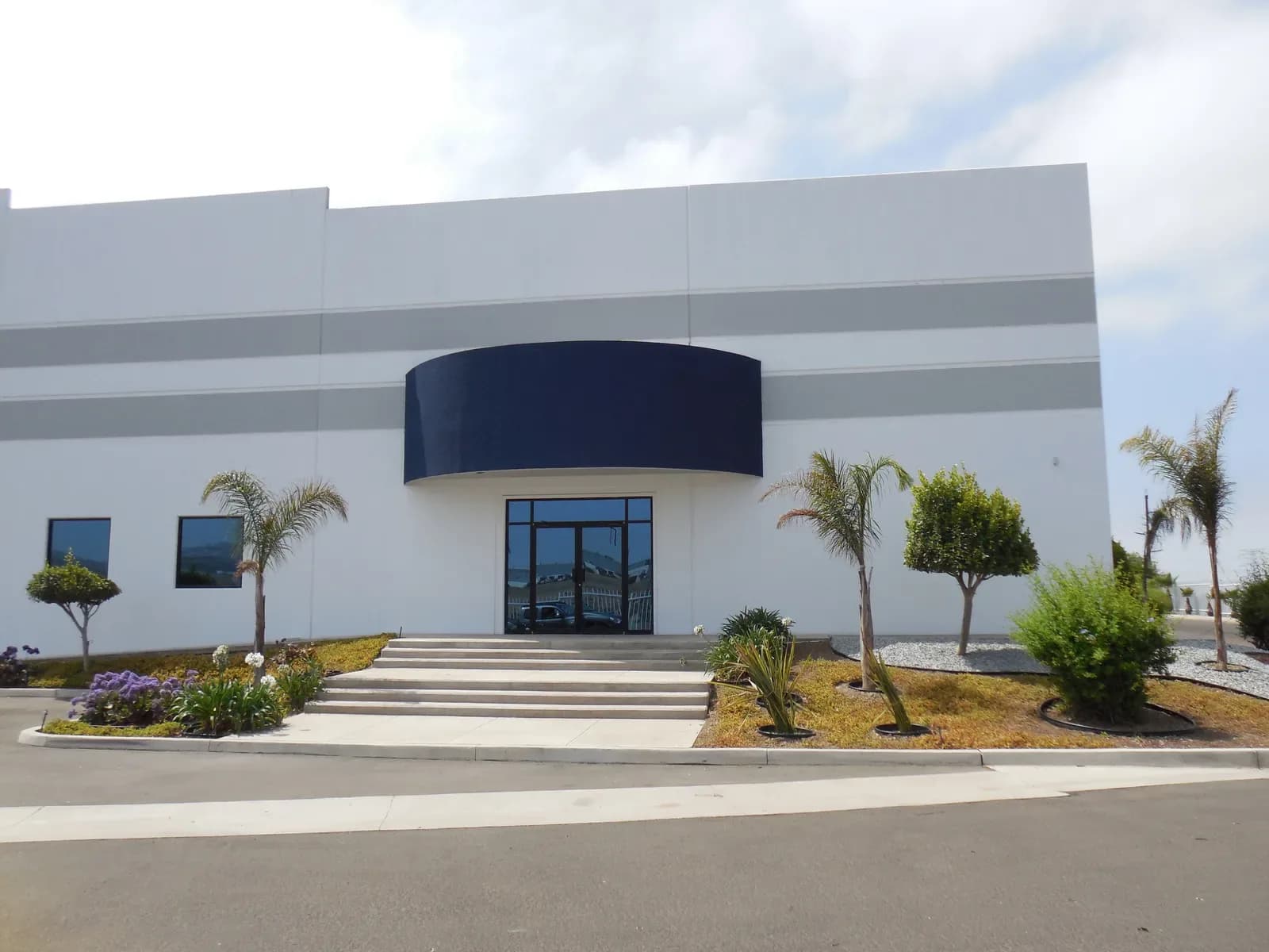 Nave Industrial de 9,272 m²
