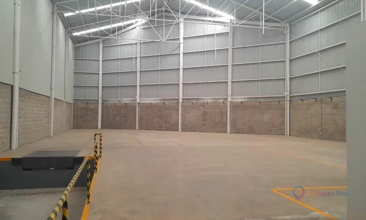 Bodega Industrial 771m² con 1 Andenes en Jalisco, Zapopan La Venta del Astillero 1