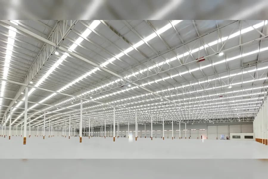 Nave Industrial de 25,842 m² en Renta - Aros Aeropuerto (Nave 2)
