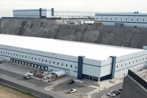 Nave Industrial en Renta - B015