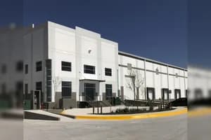 Nave Industrial en Renta - Nave D