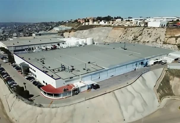Bodega Industrial de 15,283 m² con 10 Andenes en Baja California, Tijuana
