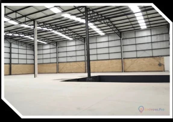 Nave Industrial en Renta 674m2 C04 - Elite Santa Lucía Industrial Parks, Guadalajara 1