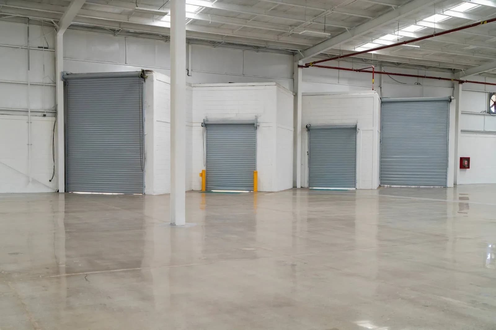 Nave Industrial de 5,977 m² 3