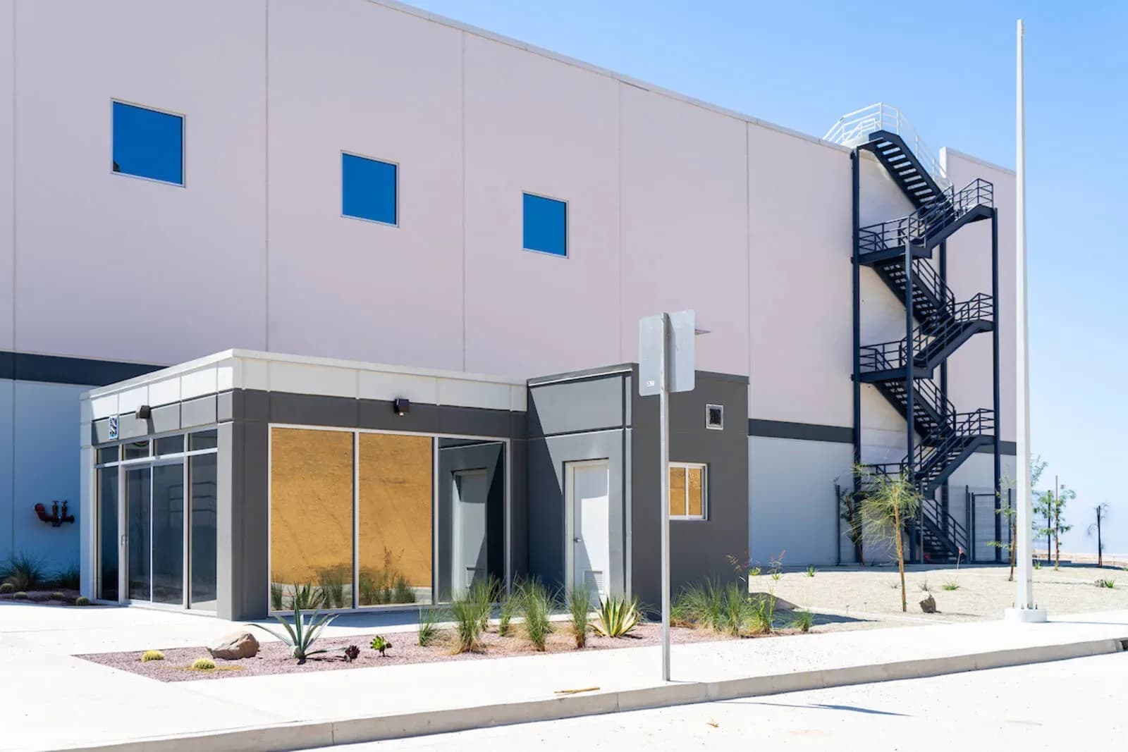 Nave Industrial de 35,770 m² 4