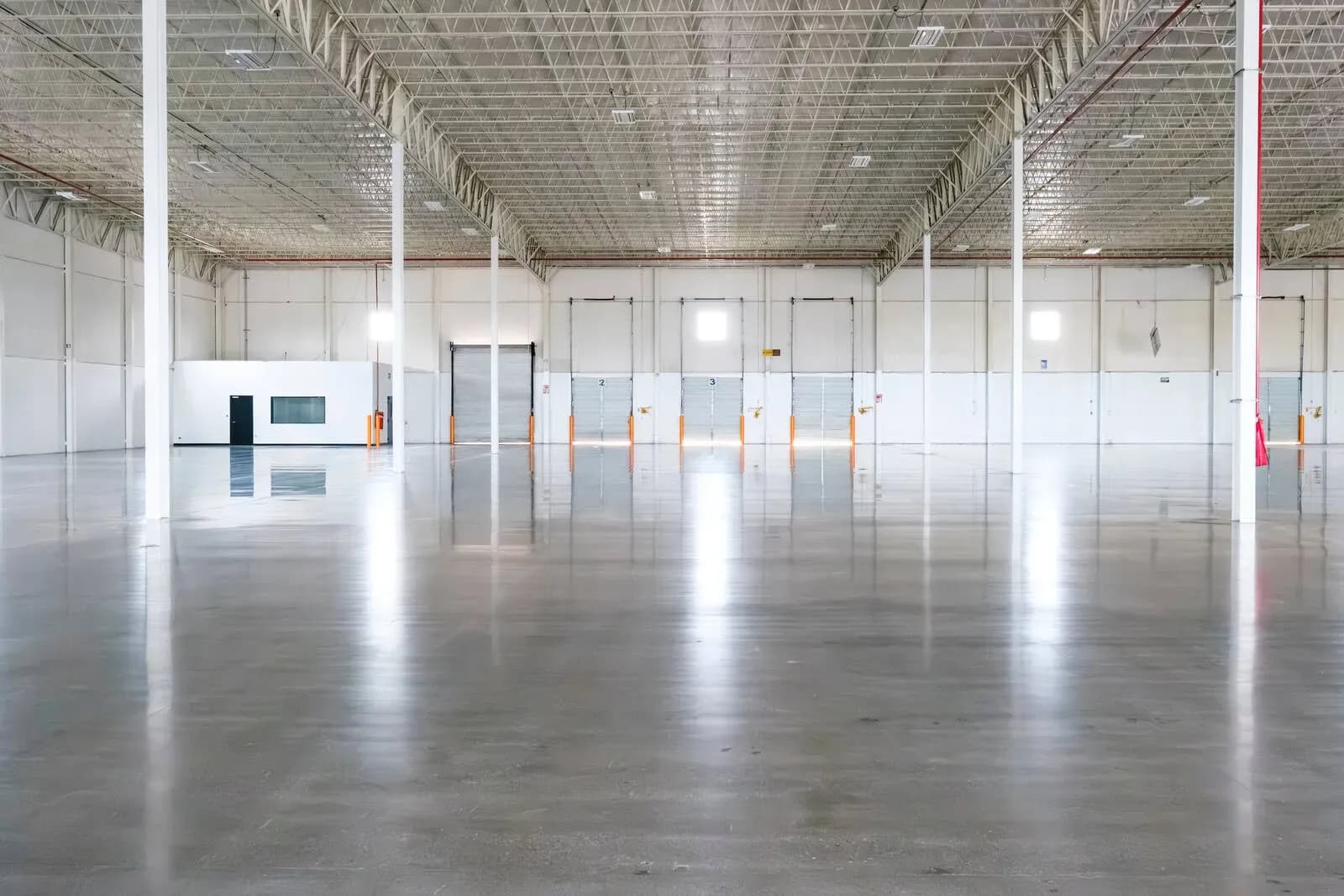 Nave Industrial de 6,271 m² 3