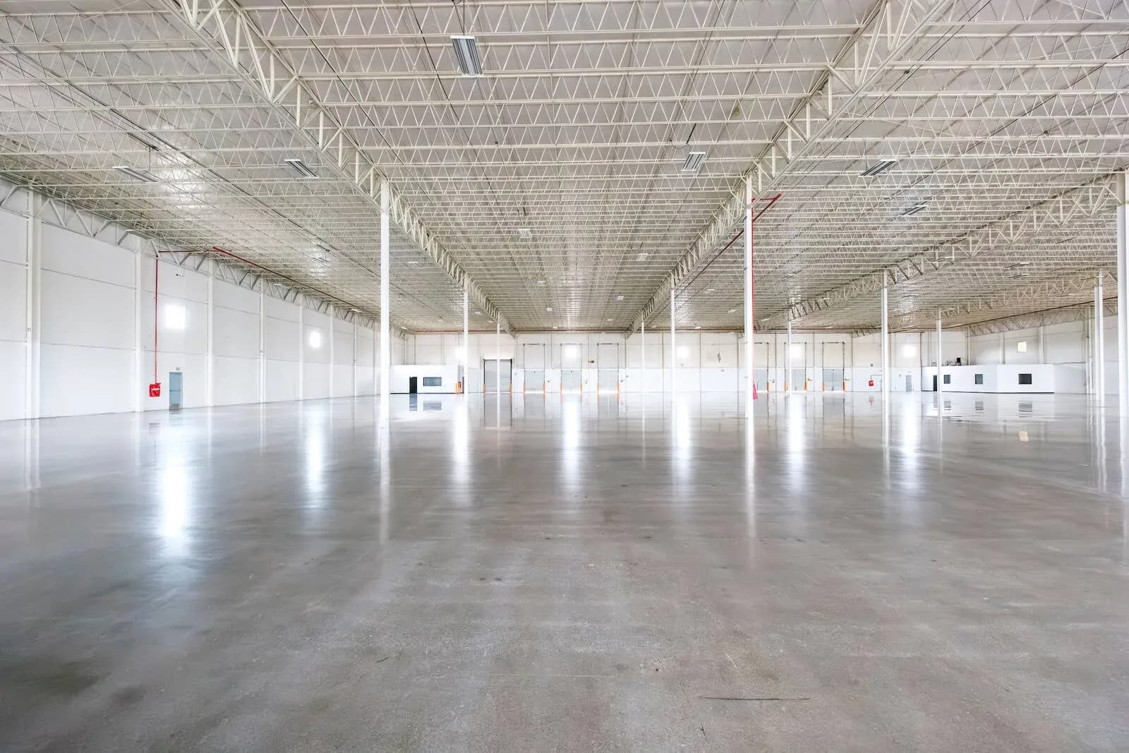 Nave Industrial de 6,271 m² 4