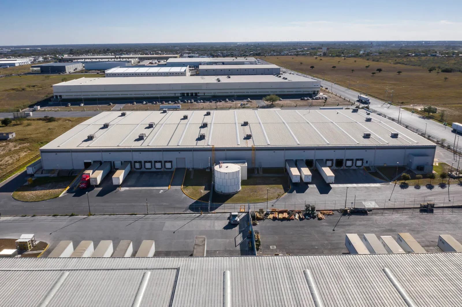 Nave Industrial de 2,895 m² 5