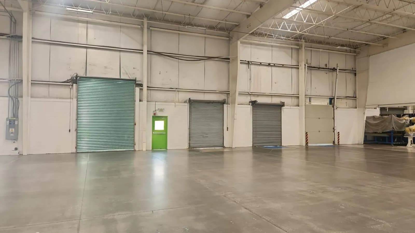 Nave Industrial de 6,084 m² 3