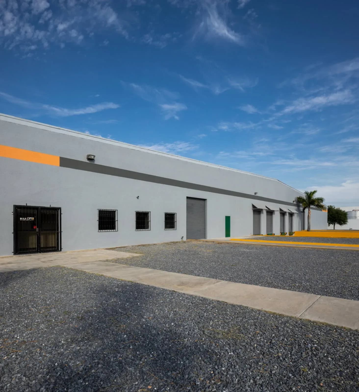 Nave Industrial de 5,154 m² 1