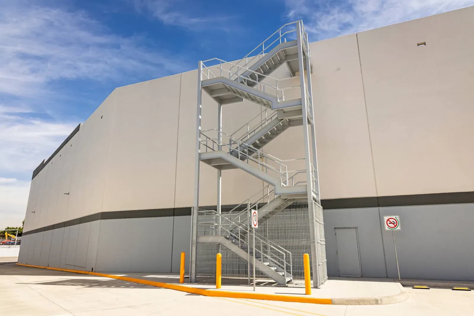 Nave Industrial de 7,355 m² 5