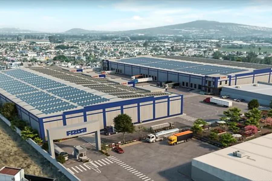 Nave Industrial de 9,802 m² en Renta - Frisa Park