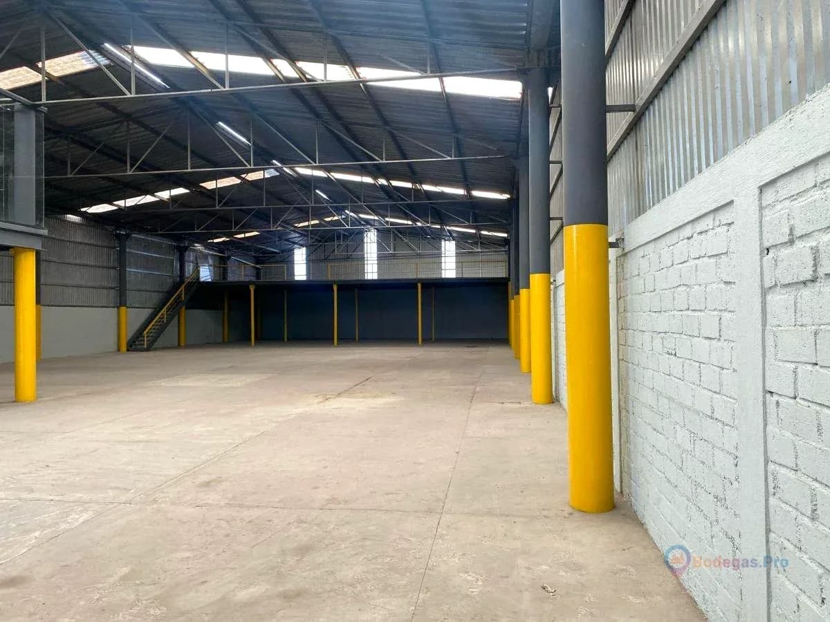 Bodega Industrial 1246m² con 0 Andenes en Jalisco, San Pedro Tlaquepaque Periférico Sur 3