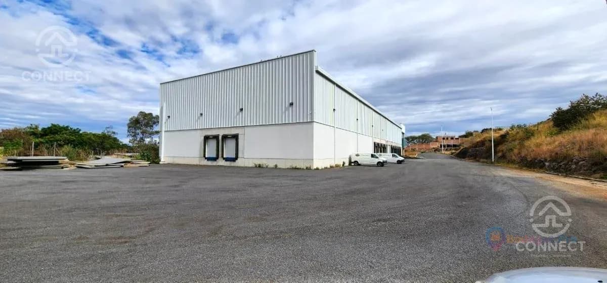 Bodega Industrial 2400m2 de bodega y 24 Andenes en Jalisco, Tonala, El Vado 5