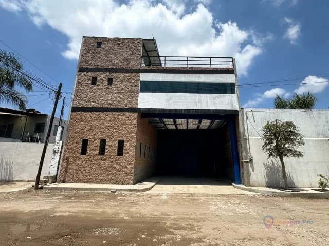 Bodega 450m2 en Venta en La Palmira, Zapopan, Jalisco