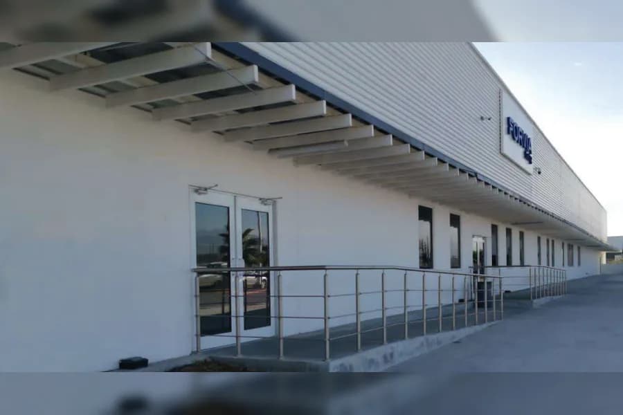 Nave Industrial de 8,361 m² en Renta - Nexxus Aeropuerto (FAS Building)