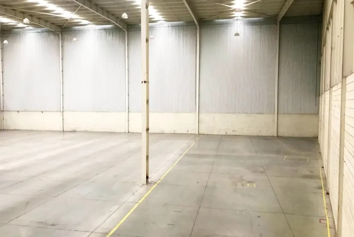 Nave Industrial de 1,885 m2 en Parque Industrial Incalpa, Periférico Sur 3