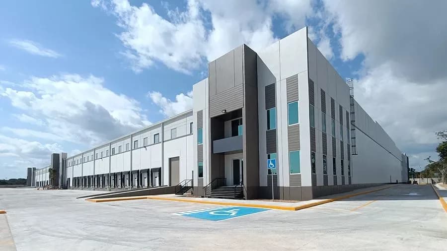 CancúnParK II | Nave B-2 3