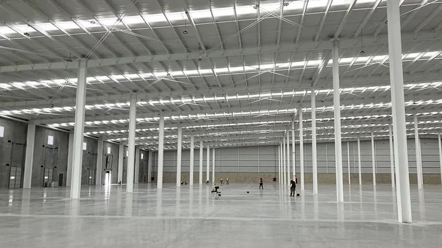 El SaltoPark III | Nave D-2 - Divisible 4