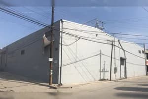 Nave Industrial en Renta - Four Needless Industrial Building