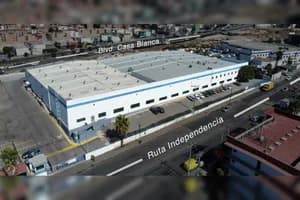 Nave Industrial en Renta - El Aguila Industrial Building