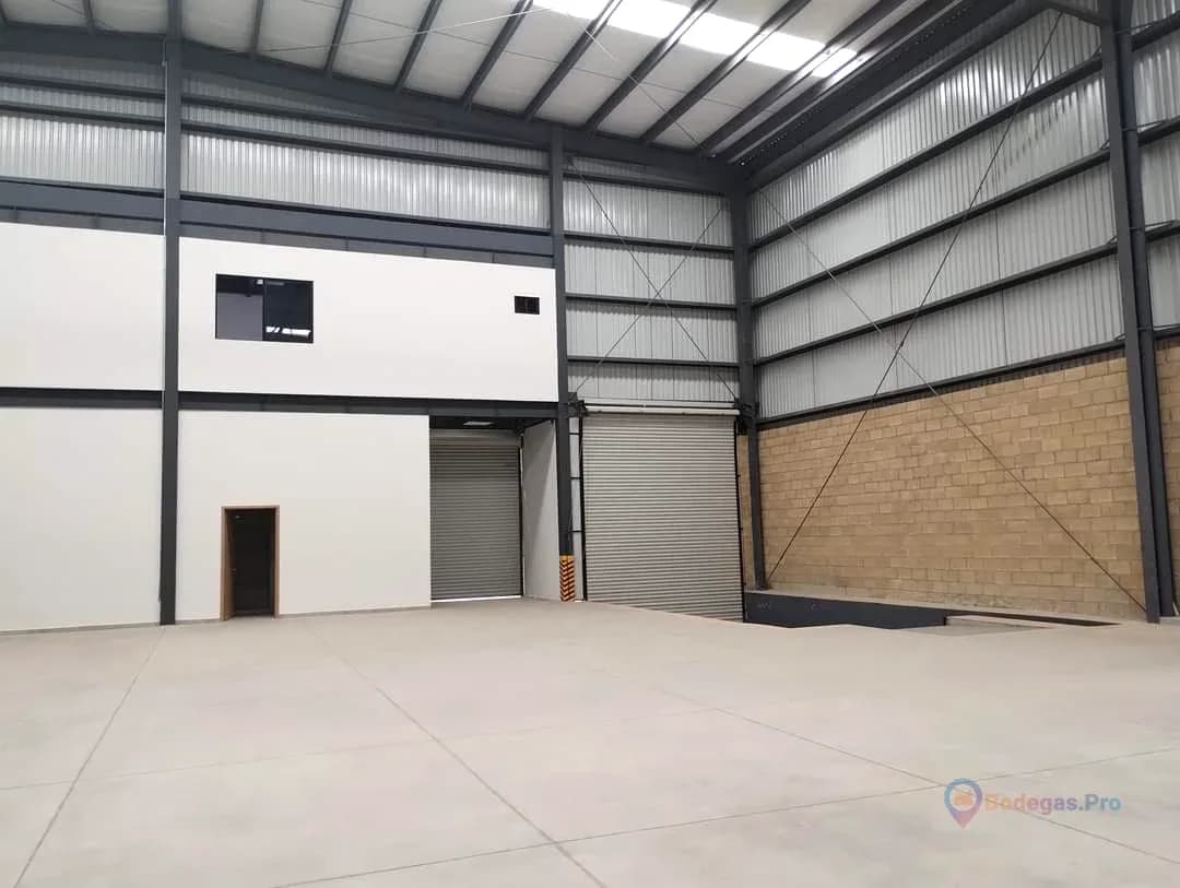 Bodega Industrial 874.89m² con 1 Andenes en Jalisco, Tlajomulco de Zúñiga Santa Cruz de las Flores 1