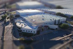 Nave Industrial en Renta - Magnaplex Building